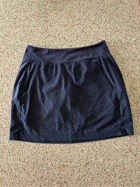 Athleta Navy Performance Skort with Pockets Women's Size 6